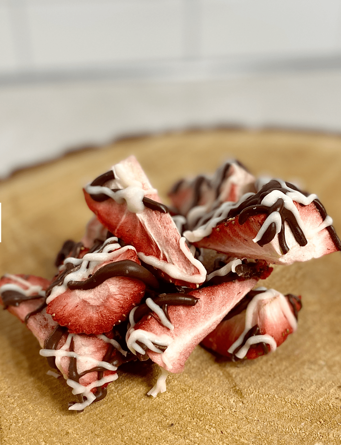 Freeze Dried Strawberry Bark (Limited Time) - MunchLabs